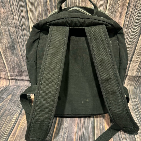 Kipling Seoul Backpack Black Nylon Rose Gold Zippers - Picture 3 of 4